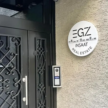 Egz Insaat Real Estate Apartamento